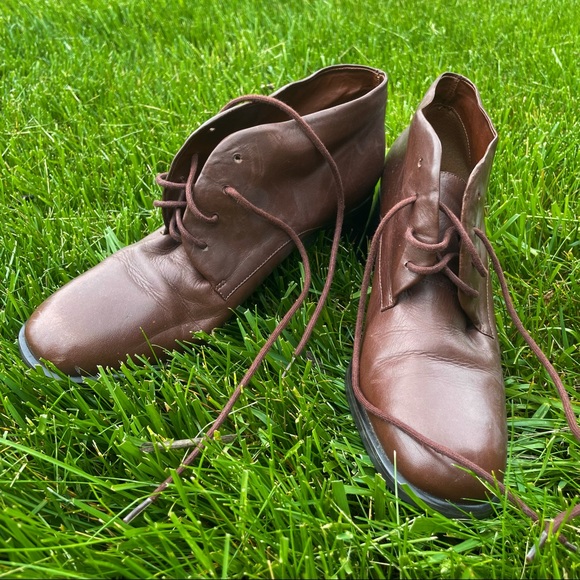 Etienne Aigner red brown heeled leather booties - Picture 2 of 5